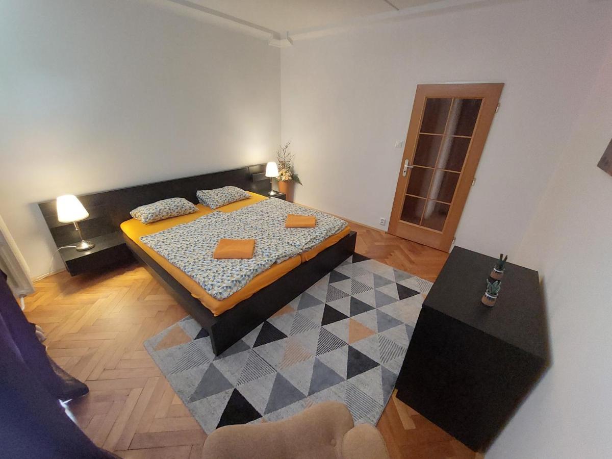 Apartman Merry Bratislava Exterior foto